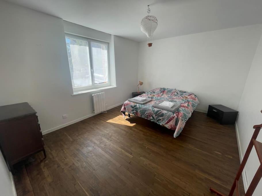 Charmante Maison, Coeur De Bourg Bazouges-la-Pérouse Extérieur photo